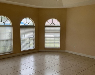 2173 Sw Idaho Lane - Photo Thumbnail 11