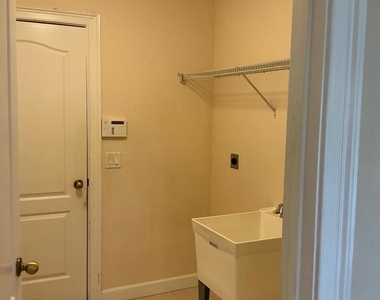 2173 Sw Idaho Lane - Photo Thumbnail 17