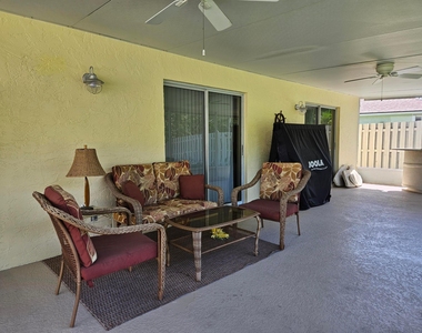 182 Sims Creek Lane - Photo Thumbnail 12