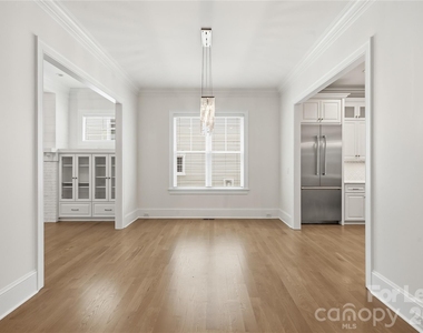 404 Iverson Way - Photo Thumbnail 25