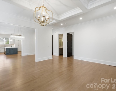 404 Iverson Way - Photo Thumbnail 38