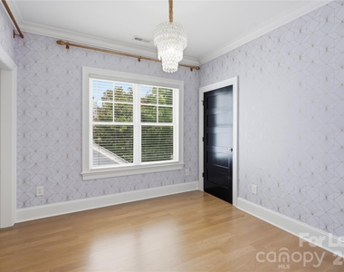 404 Iverson Way - Photo Thumbnail 21