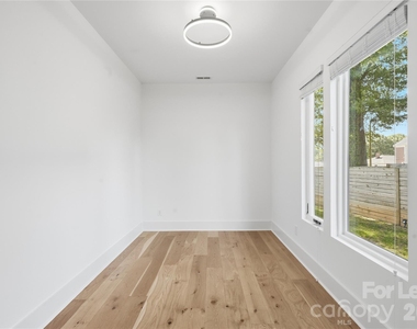 1112 Fairmont Street - Photo Thumbnail 1