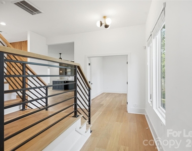 1112 Fairmont Street - Photo Thumbnail 14