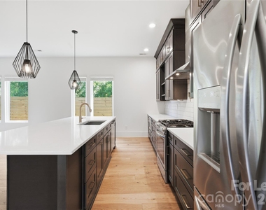 1112 Fairmont Street - Photo Thumbnail 18