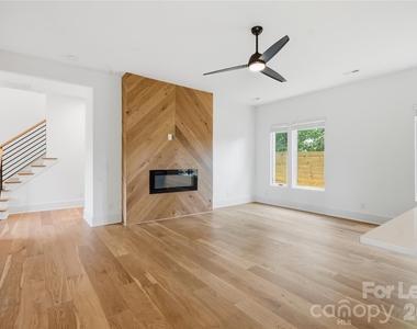 1112 Fairmont Street - Photo Thumbnail 9