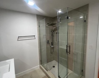 10101 Costa Del Sol Boulevard - Photo Thumbnail 11