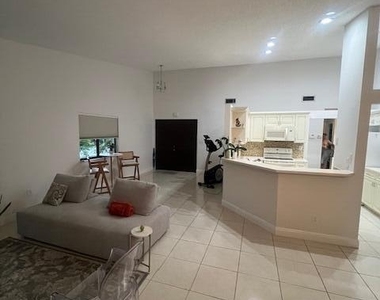 10101 Costa Del Sol Boulevard - Photo Thumbnail 14