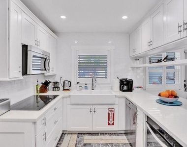 42 Sw 12th Street - Photo Thumbnail 7