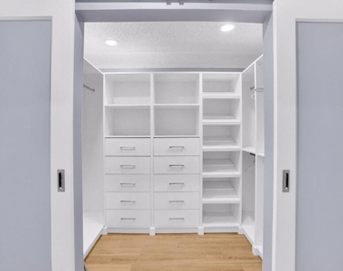 42 Sw 12th Street - Photo Thumbnail 22
