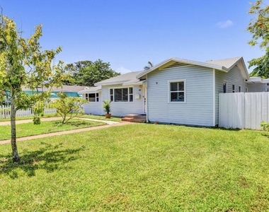 42 Sw 12th Street - Photo Thumbnail 39