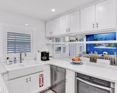 42 Sw 12th Street - Photo Thumbnail 8
