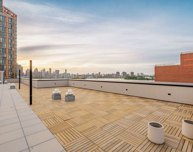 2-24 26th Ave 11102 - Photo Thumbnail 8