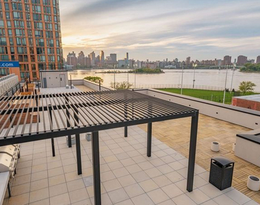 2-24 26th Ave 11102 - Photo Thumbnail 15