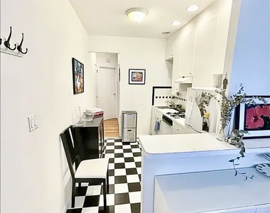 500 1/2 East 84th Street - Photo Thumbnail 6