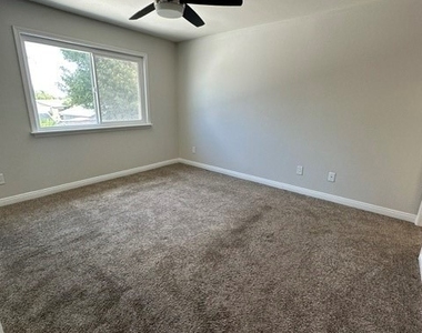26286 Topanga - Photo Thumbnail 15