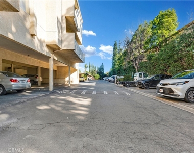 7800 Topanga Canyon Boulevard - Photo Thumbnail 38