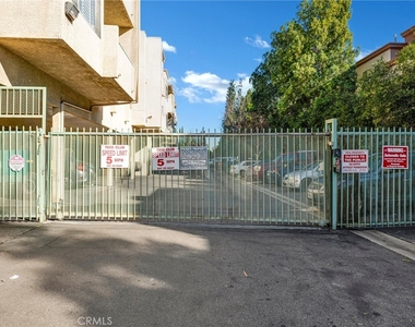 7800 Topanga Canyon Boulevard - Photo Thumbnail 40
