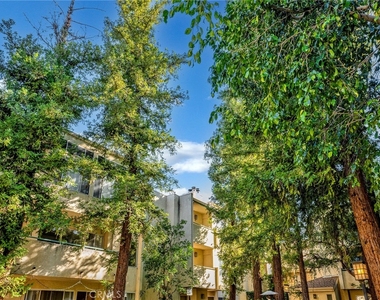 7800 Topanga Canyon Boulevard - Photo Thumbnail 4