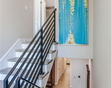 1219 S Catalina - Photo Thumbnail 22