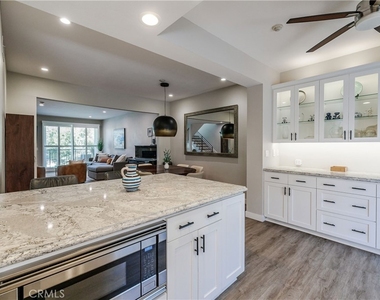 1219 S Catalina - Photo Thumbnail 15