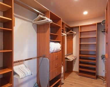 3718 S Parker Street - Photo Thumbnail 21