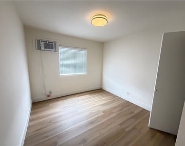 12660 Yorba - Photo Thumbnail 9