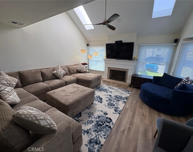 223 14th Street - Photo Thumbnail 1