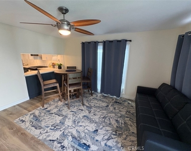 223 14th Street - Photo Thumbnail 9