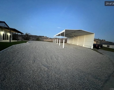 1533 Avohill Drive - Photo Thumbnail 15