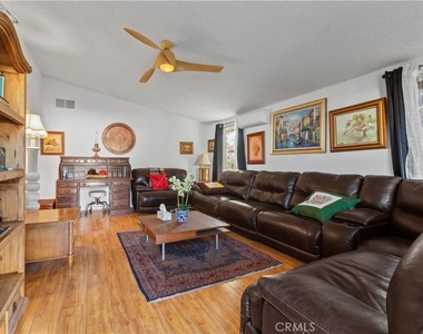 38457 Glenbush - Photo Thumbnail 4