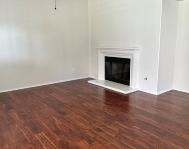 1133 Shady Creek Drive - Photo Thumbnail 8
