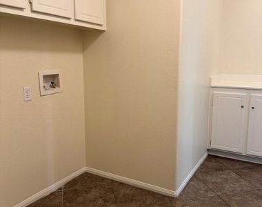 1133 Shady Creek Drive - Photo Thumbnail 22