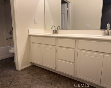 1133 Shady Creek Drive - Photo Thumbnail 14