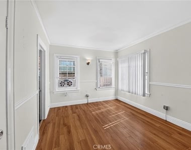 139 S Manhattan - Photo Thumbnail 24