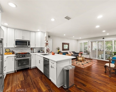 3860 Amberly - Photo Thumbnail 11