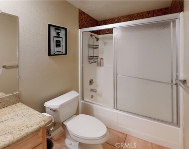 5205 E Waverly Drive - Photo Thumbnail 12