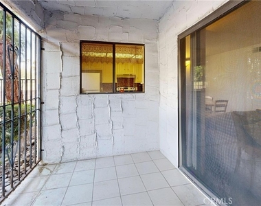 5205 E Waverly Drive - Photo Thumbnail 15
