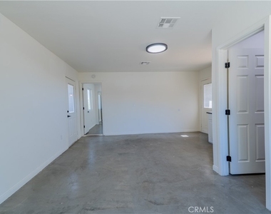 61638 La Jolla - Photo Thumbnail 13