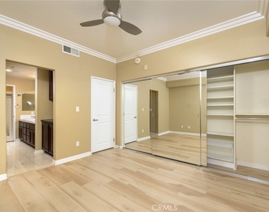 280 N Madison - Photo Thumbnail 7