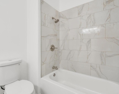 3427 Sanford Street - Photo Thumbnail 34