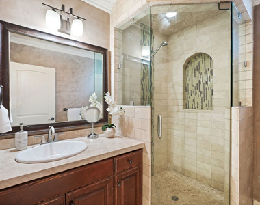 5539 Buffalo Avenue - Photo Thumbnail 15