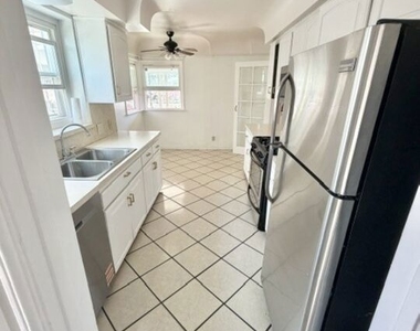 3439 W 84th Place - Photo Thumbnail 7