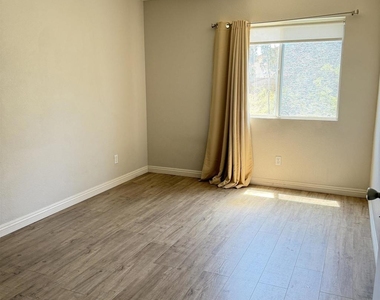 9312 Galvin - Photo Thumbnail 15