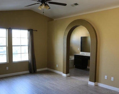 9312 Galvin - Photo Thumbnail 21
