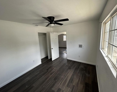 44660 Holtville Avenue - Photo Thumbnail 5