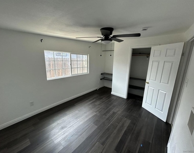 44660 Holtville Avenue - Photo Thumbnail 7