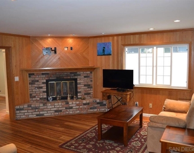 1260 Connecticut St. - Photo Thumbnail 8