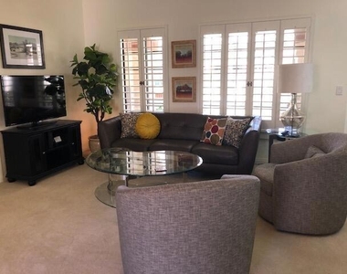 107 Avellino Circle - Photo Thumbnail 17