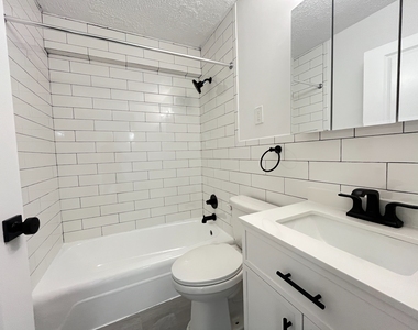 3333 Broadway - Photo Thumbnail 5